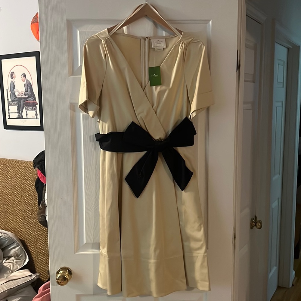 NWT Kate Spade cream midi wrap dress with black bow